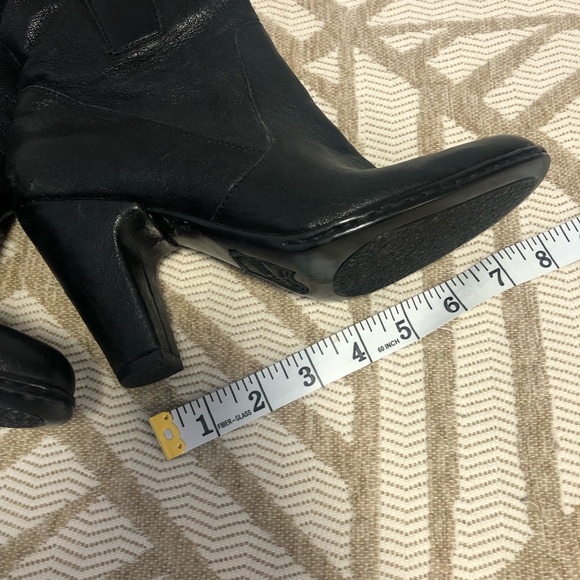 BORN Tall Pull-on Black Leather Boots - Picture 7 of 16